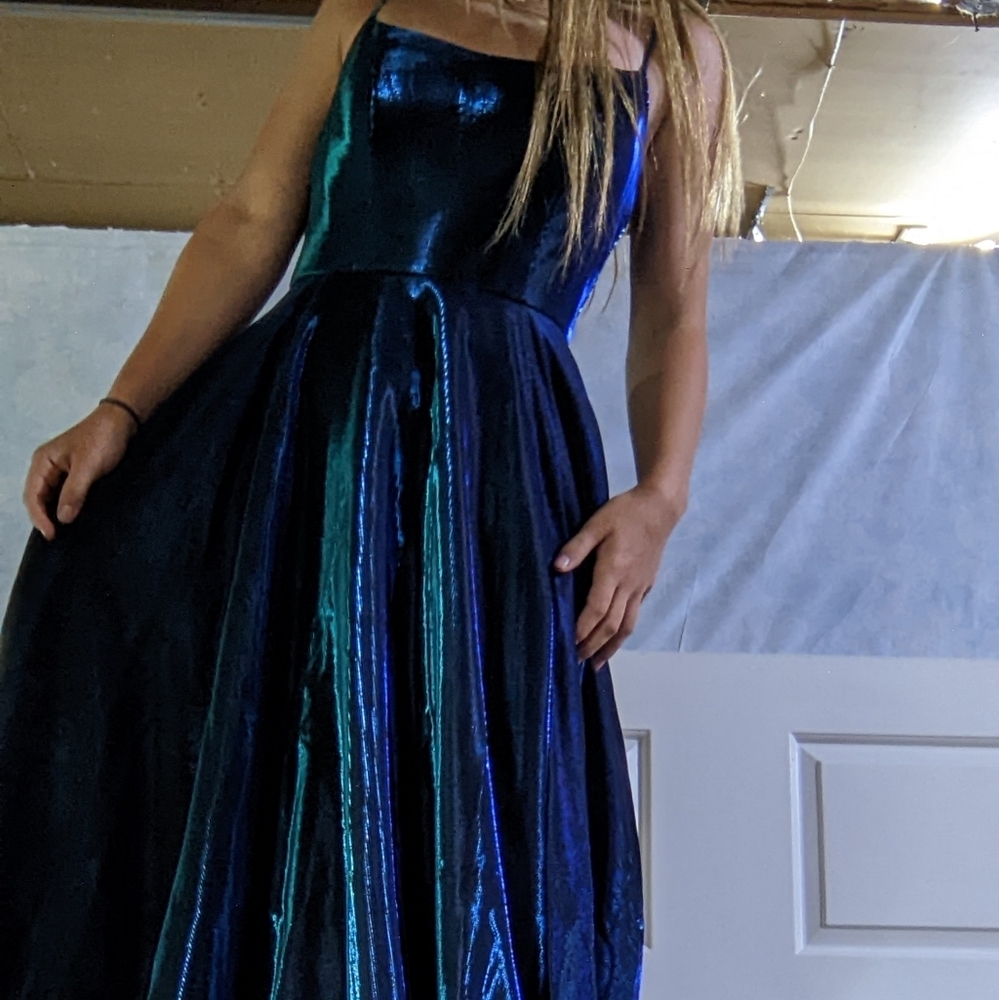 Flowy "color changing" Maxi Prom dress